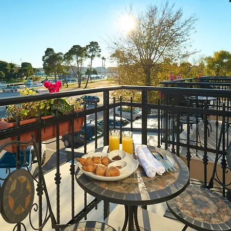 Luxury Il Ponte Couette-café