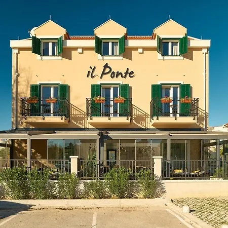 Bed & Breakfast Luxury Il Ponte 3*