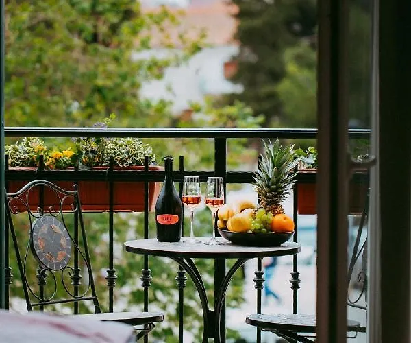 住宿加早餐酒店 Luxury Il Ponte 特罗吉尔